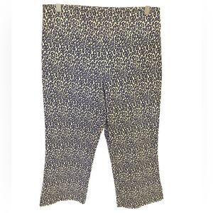Estelle and Finn 6 Luxury Stretch Navy Blue Patterned Elastic Waist Capri Pants